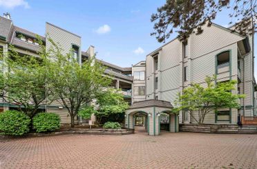 209 2915 Glen DR Coquitlam, Coquitlam Apartments for sale, MLS® R2989497