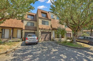 237 9458 Prince Charles BLVD Surrey, Surrey Apartments for sale, MLS® R3009076