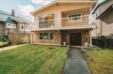 2618 W 15th AVE Vancouver, Vancouver Apartments for sale, MLS® R2985080