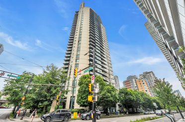 2801 501 Pacific ST Vancouver, Vancouver Apartments for sale, MLS® R2985476