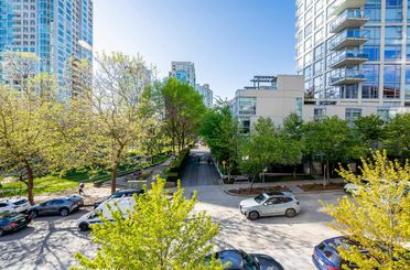 301 1480 Howe ST Vancouver, Vancouver Apartments for sale, MLS® R3009847
