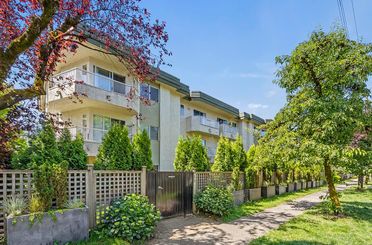 302 458 E 43rd AVE Vancouver, Vancouver Apartments for sale, MLS® R3016046