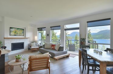 302 5780 Marine Way Sechelt, Sechelt Apartments for sale, MLS® R3008217