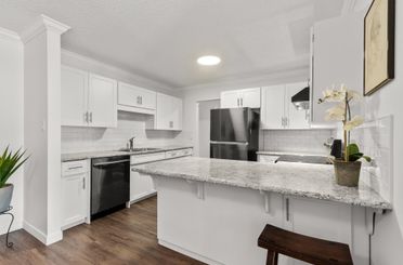 303 32910 Amicus PL Abbotsford, Abbotsford Apartments for sale, MLS® R2999006
