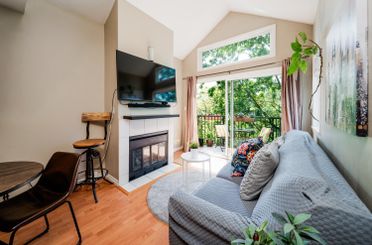 303 633 W 16th AVE Vancouver, Vancouver Apartments for sale, MLS® R3025851