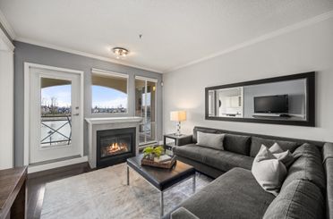 306 2 Renaissance Square New Westminster, New Westminster Apartments for sale, MLS® R2984689
