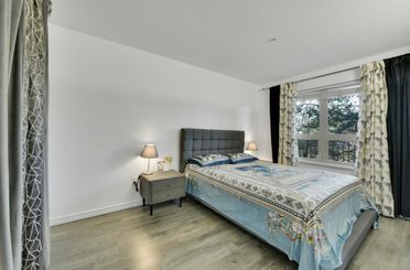 307 15210 Guildford DR Surrey, Surrey Apartments for sale, MLS® R2989608