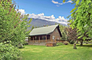 3084 Lois RD Pemberton, Pemberton Apartments for sale, MLS® R2983377