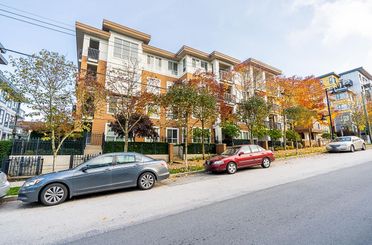 318 611 Regan AVE Coquitlam, Coquitlam Apartments for sale, MLS® R3005317