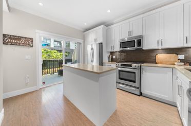 39 6591 195a ST Surrey, Surrey Apartments for sale, MLS® R3012436