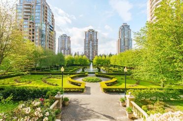 402 6888 Station Hill DR Burnaby, Burnaby Apartments for sale, MLS® R3012419