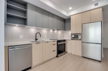 405 13439 94a AVE Surrey, Surrey Apartments for sale, MLS® R2988736