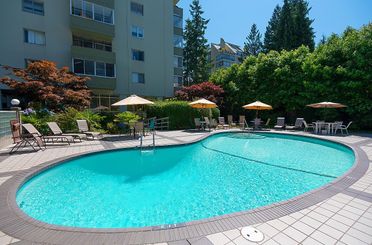 407 1425 Esquimalt AVE West Vancouver, West Vancouver Apartments for sale, MLS® R2989957