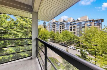 414 9339 University Crescent Burnaby, Burnaby Apartments for sale, MLS® R3009177