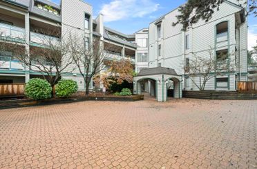 416 2915 Glen DR Coquitlam, Coquitlam Apartments for sale, MLS® R2968066