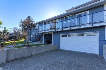 4254 Caddy RD North Vancouver, North Vancouver Apartments for sale, MLS® R3011593
