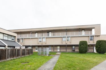 43 17706 60 AVE Surrey, Surrey Apartments for sale, MLS® R2974997