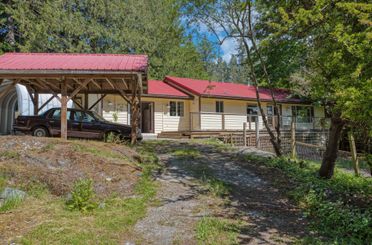 4563 Francis Peninsula RD Madeira Park, Madeira Park Apartments for sale, MLS® R3002131