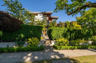 4742 Collingwood ST Vancouver, Vancouver Apartments for sale, MLS® R2985799