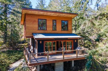 5063 Sherman LN Halfmoon Bay, Halfmoon Bay Apartments for sale, MLS® R2991958