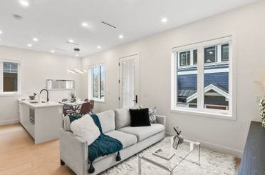 525 E 11th AVE Vancouver, Vancouver Apartments for sale, MLS® R2990903
