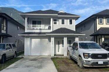 539 Douglas ST Hope, Hope Apartments for sale, MLS® R2976482