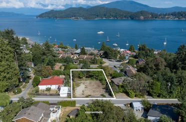 564 North Fletcher RD Gibsons, Gibsons Apartments for sale, MLS® R2911364