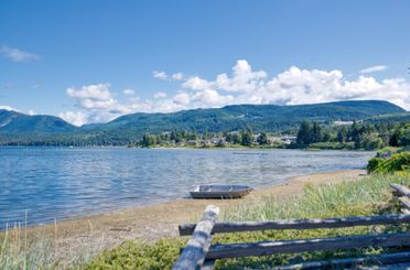 5672 Osprey ST Sechelt, Sechelt Apartments for sale, MLS® R3006664