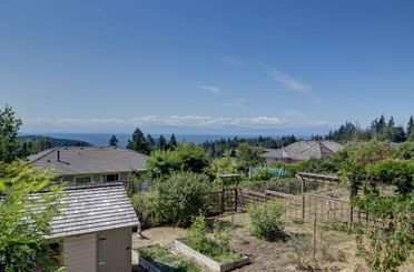 6183 Oracle RD Sechelt, Sechelt Apartments for sale, MLS® R2958843
