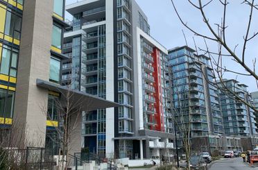 702 8940 University Crescent Burnaby, Burnaby Apartments for sale, MLS® R2904262