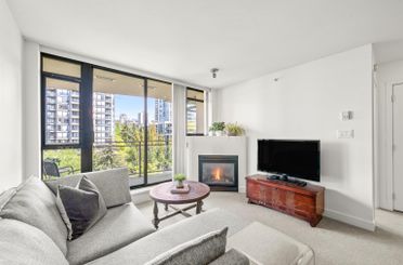 707 155 W 1st ST North Vancouver, North Vancouver Apartments for sale, MLS® R2998122