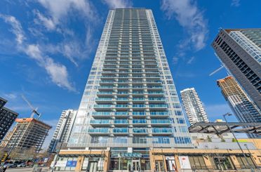 711 13615 Fraser HWY Surrey, Surrey Apartments for sale, MLS® R3008222