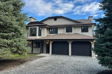 7388 Laurel ST Pemberton, Pemberton Apartments for sale, MLS® R2943789