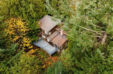 7462 Redrooffs RD Halfmoon Bay, Halfmoon Bay Apartments for sale, MLS® R2942917