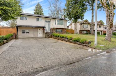 7463 Todd Crescent Surrey, Surrey Apartments for sale, MLS® R3003090