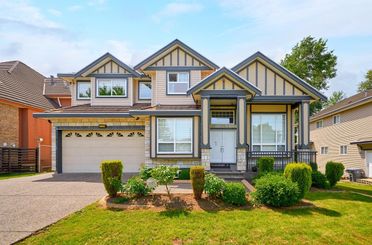 7599 144 ST Surrey, Surrey Apartments for sale, MLS® R2958943