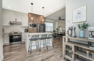 8 2033 Mckenzie RD Abbotsford, Abbotsford Apartments for sale, MLS® R3021613