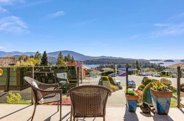 802 Oceanmount BLVD Gibsons, Gibsons Apartments for sale, MLS® R2991967