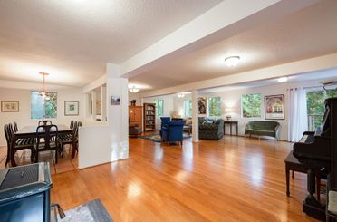 850 Bolton RD Bowen Island, Bowen Island Apartments for sale, MLS® R2993041