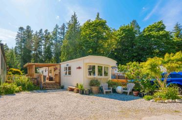 9 4514 Sunshine Coast HWY Sechelt, Sechelt Apartments for sale, MLS® R3007944