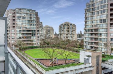 905 8068 Westminster HWY Richmond, Richmond Apartments for sale, MLS® R2975197