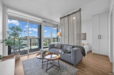 911 10448 University DR Surrey, Surrey Apartments for sale, MLS® R2989908