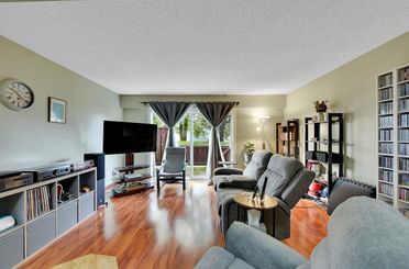 92 10752 Guildford DR Surrey, Surrey Apartments for sale, MLS® R2949258