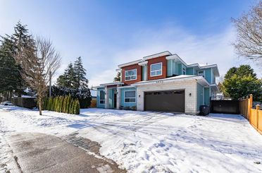 9663 153a ST Surrey, Surrey Apartments for sale, MLS® R2964176