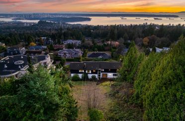 985 King Georges Way West Vancouver, West Vancouver Apartments for sale, MLS® R2949321