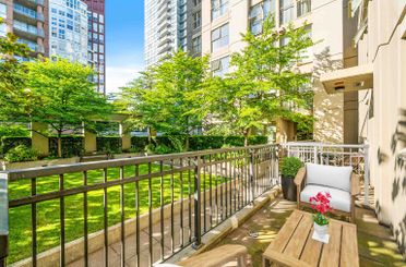 TH8 989 Richards ST Vancouver, Vancouver Apartments for sale, MLS® R3030628