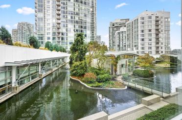 THA 1199 Marinaside Crescent Vancouver, Vancouver Apartments for sale, MLS® R2942145