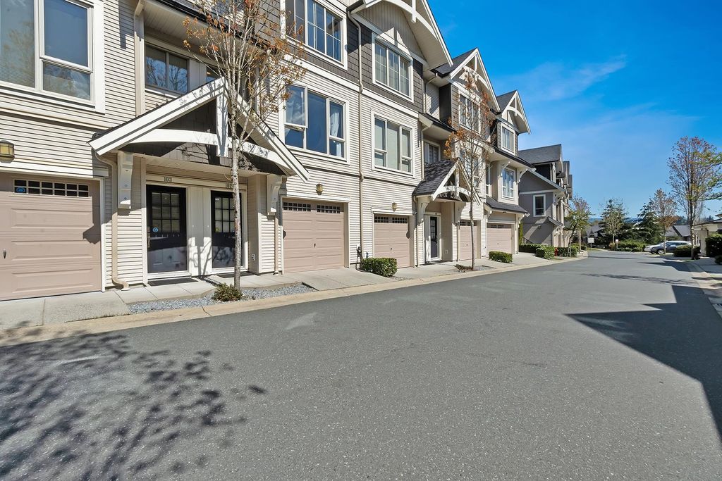 102 1369 Purcell DR Coquitlam, Coquitlam Houses for sale, MLS® R2992212