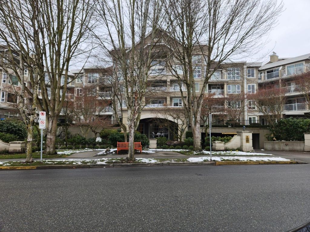 102-5888 Dover Crescent Richmond, Richmond Apartments for sale, MLS® R2967110