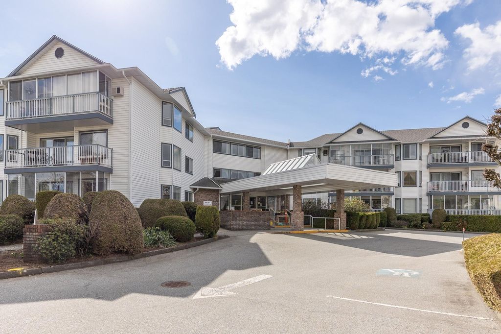 104 2425 Church ST Abbotsford, Abbotsford Condo for sale, MLS® R2975785